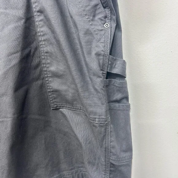 Duluth Trading Cargo Shorts 24W Gray Cotton Blend CurveSetter Waistband - Picture 4 of 9